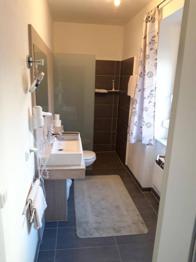 Hotel Landhaus Appel Schotten Bagian luar foto